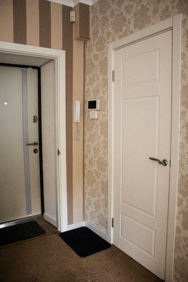 Charming City Center Flat L Self Check-In Kyiv Exterior photo