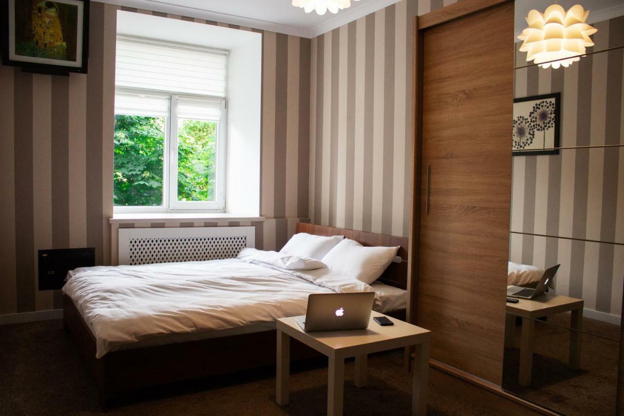 Charming City Center Flat L Self Check-In Kyiv Exterior photo